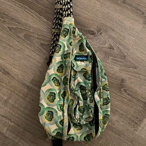 Green Kiwi Kavu bag